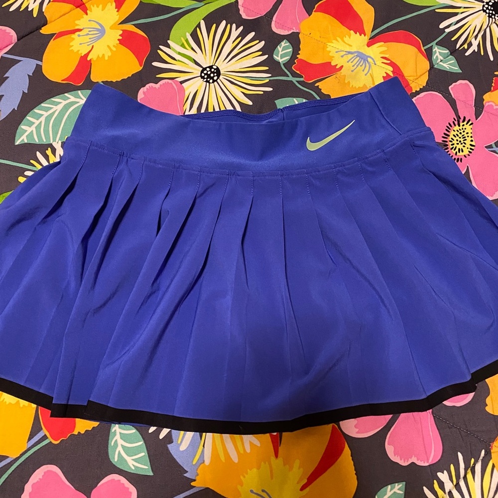 Nike tennis skirt